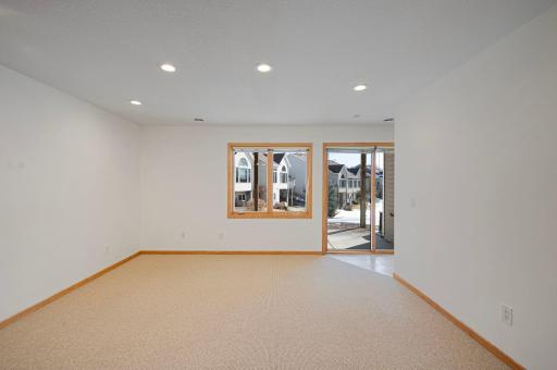 14313 Savanna Oaks Drive, Savage, MN 55378