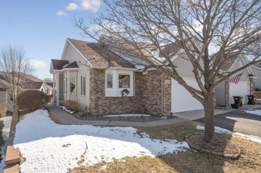 14313 Savanna Oaks Drive, Savage, MN 55378