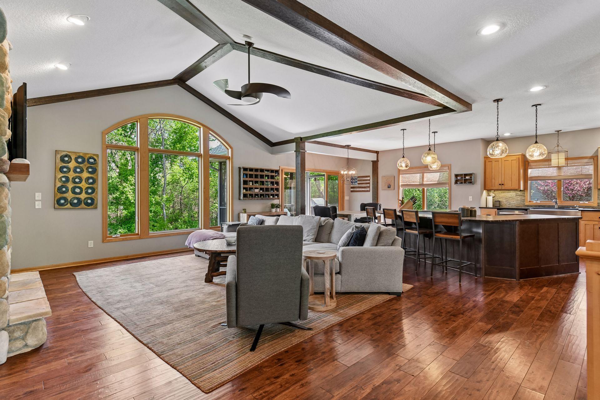 Open floor plan, perfect for entertaining family and friends
