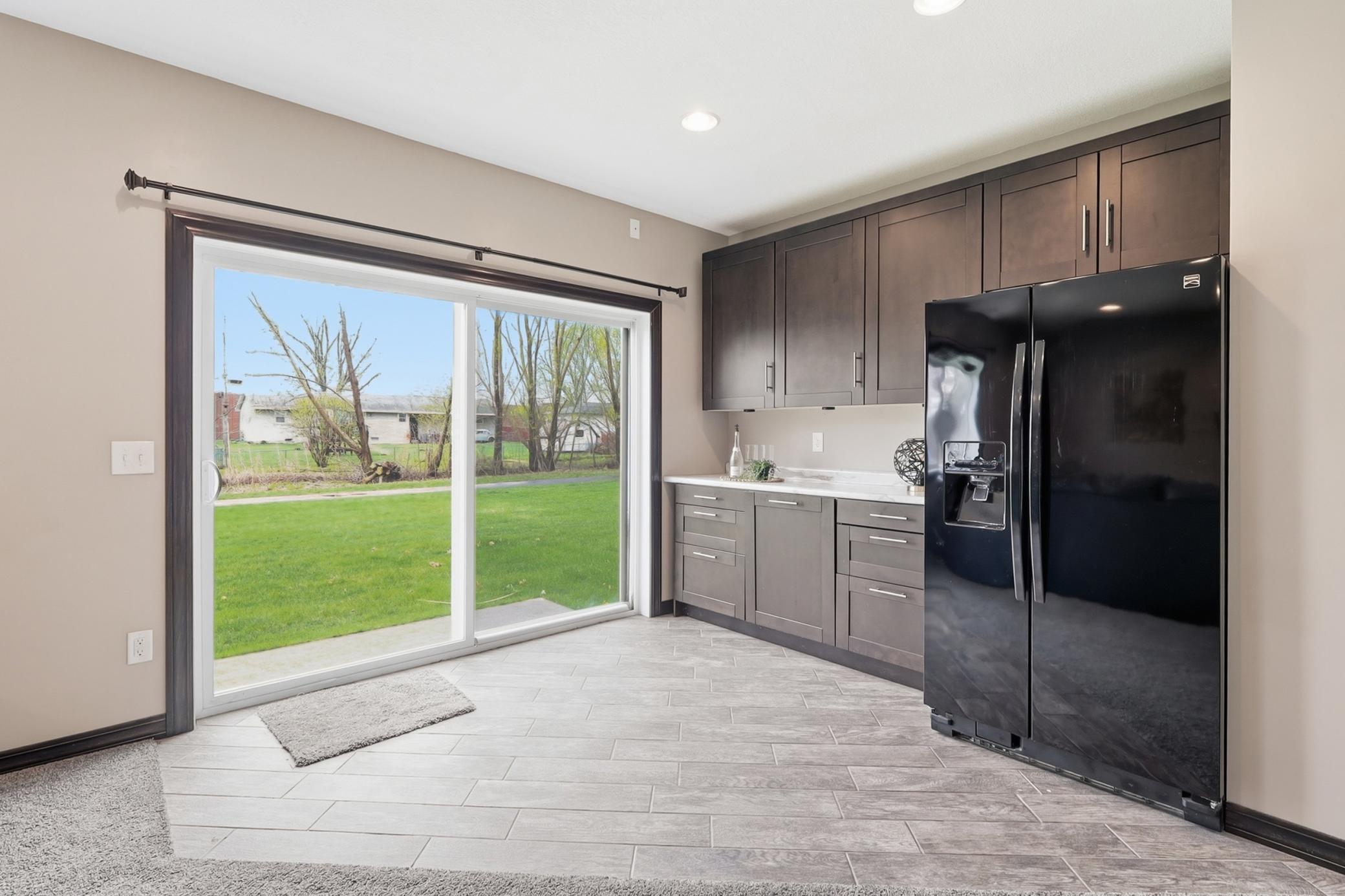 Built-in walk up bar