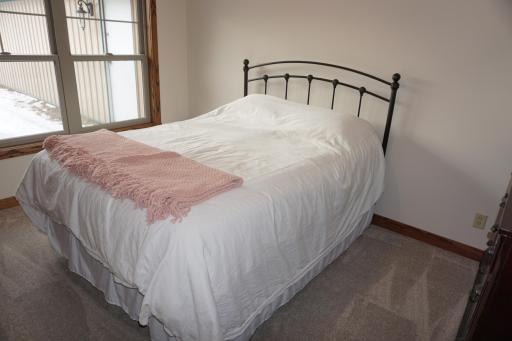 Bedroom 2.JPG