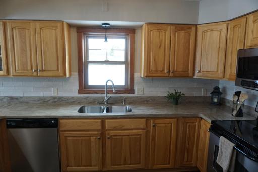 Kitchen 4.JPG