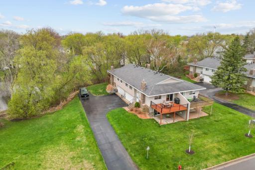 12312 Oak Leaf Court, Burnsville, MN 55337