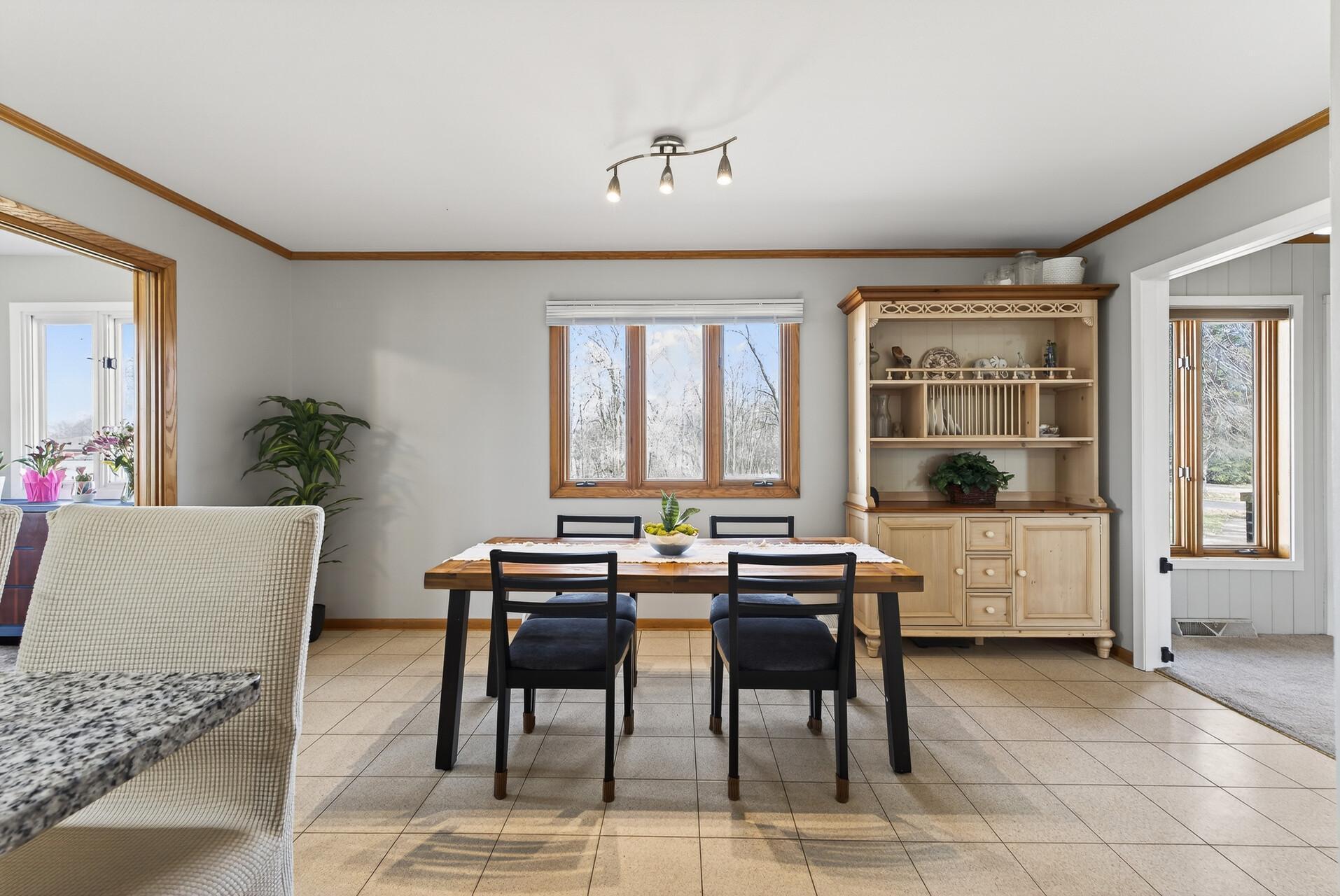 Tile Windows & Wonderful Daylight