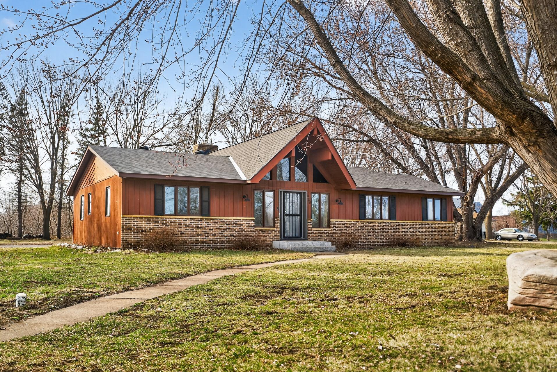 Welcome Home to 280 Poplar Lane!