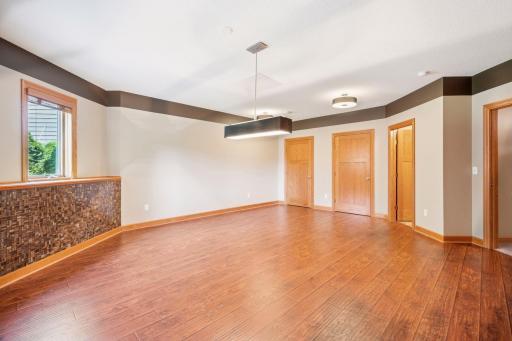 LL Billard room 2.jpeg