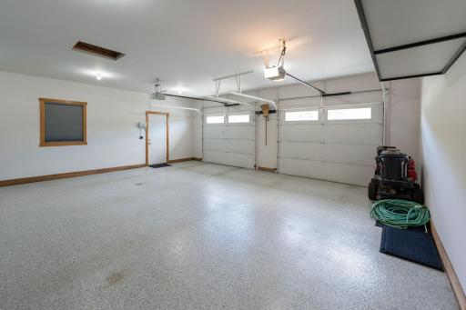 56814 402nd Avenue, Mazeppa, MN 55956