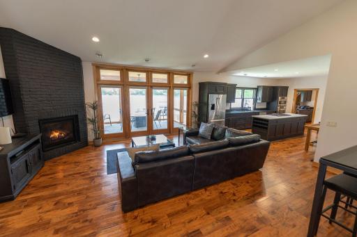 56814 402nd Avenue, Mazeppa, MN 55956