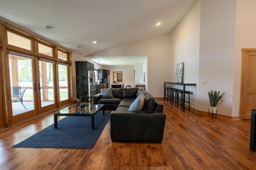 56814 402nd Avenue, Mazeppa, MN 55956