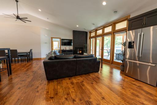 56814 402nd Avenue, Mazeppa, MN 55956