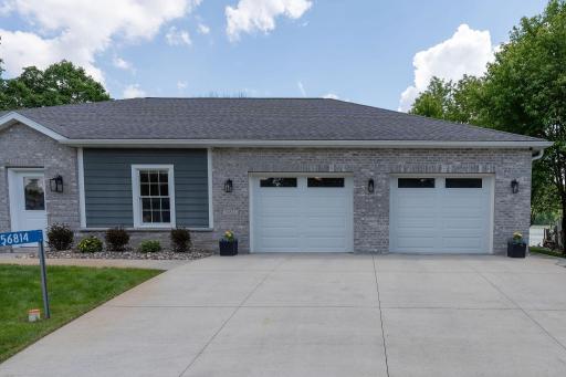 56814 402nd Avenue, Mazeppa, MN 55956