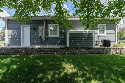 56814 402nd Avenue, Mazeppa, MN 55956