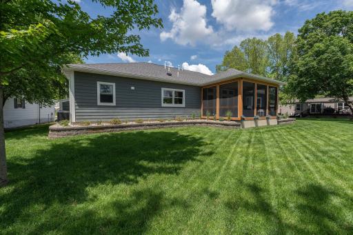 56814 402nd Avenue, Mazeppa, MN 55956