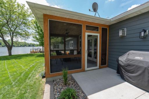 56814 402nd Avenue, Mazeppa, MN 55956