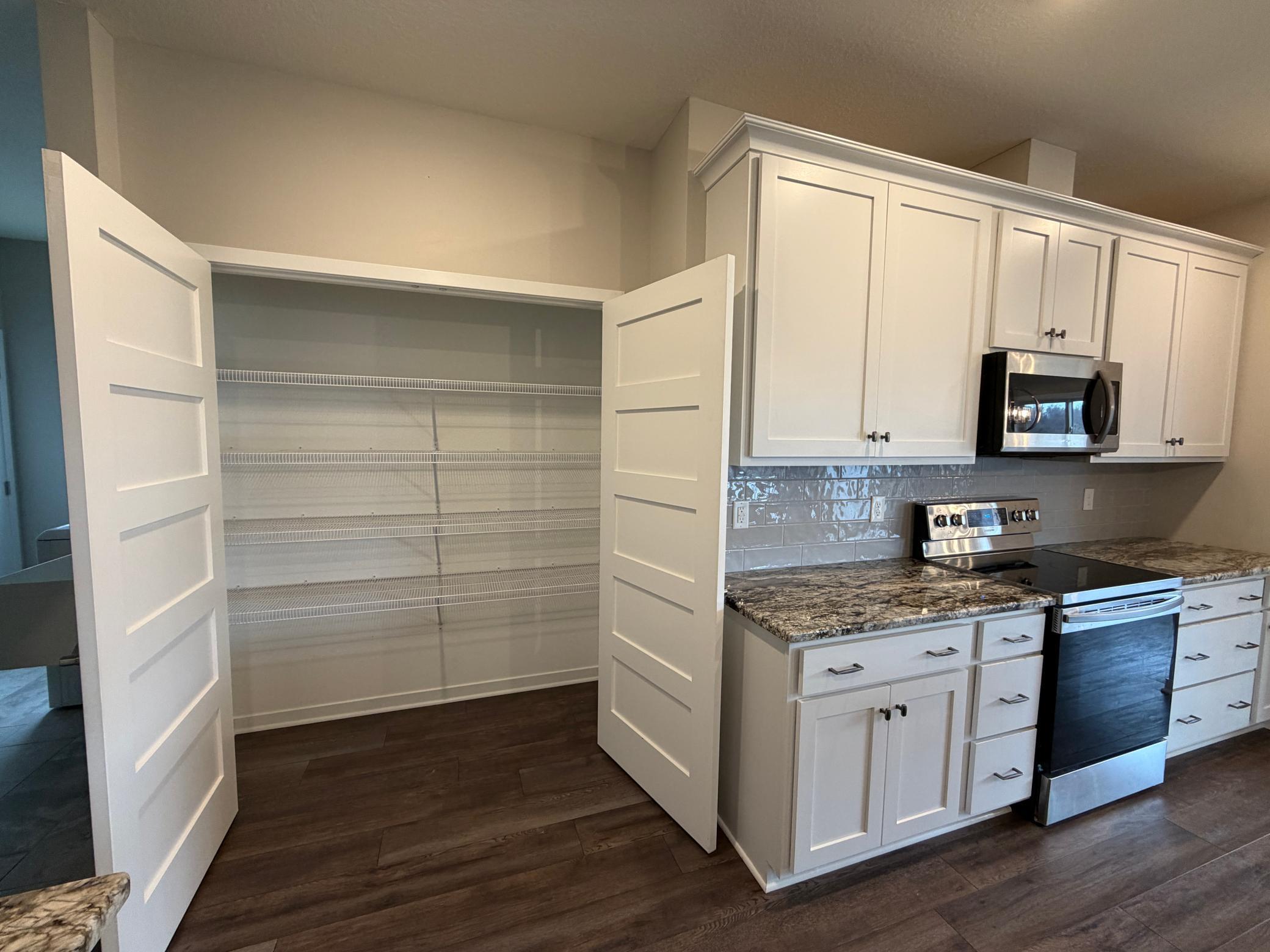 Kitchen pantry