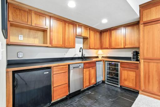 Lower level kitchenette