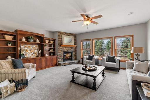 6364 Red Fox Road, Lino Lakes, MN 55014