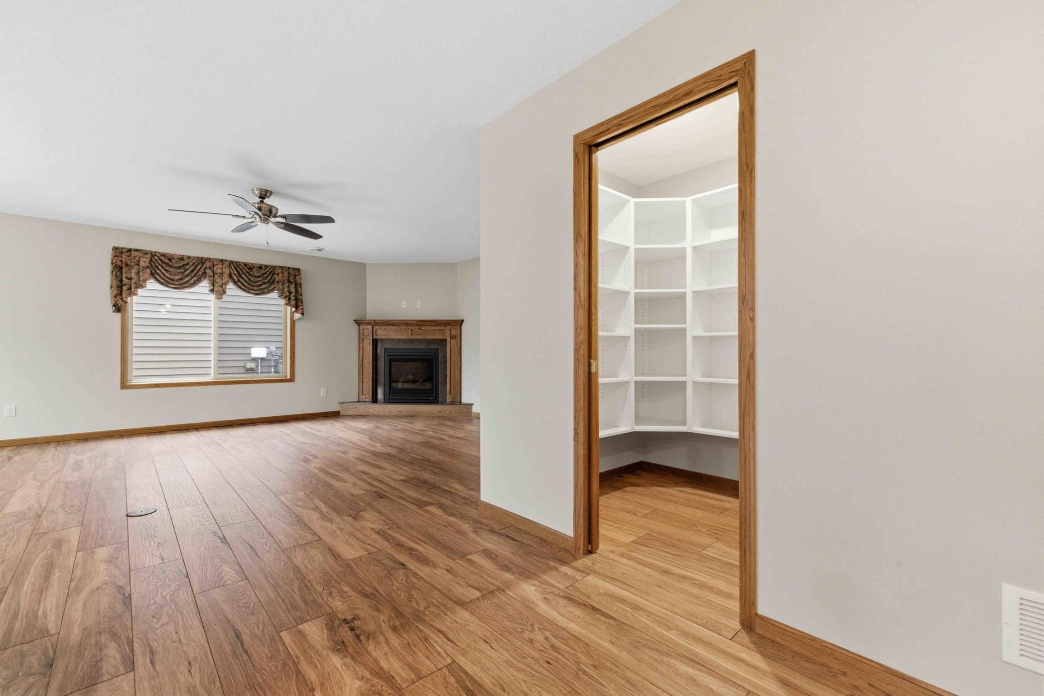 Pantry towards livingroom