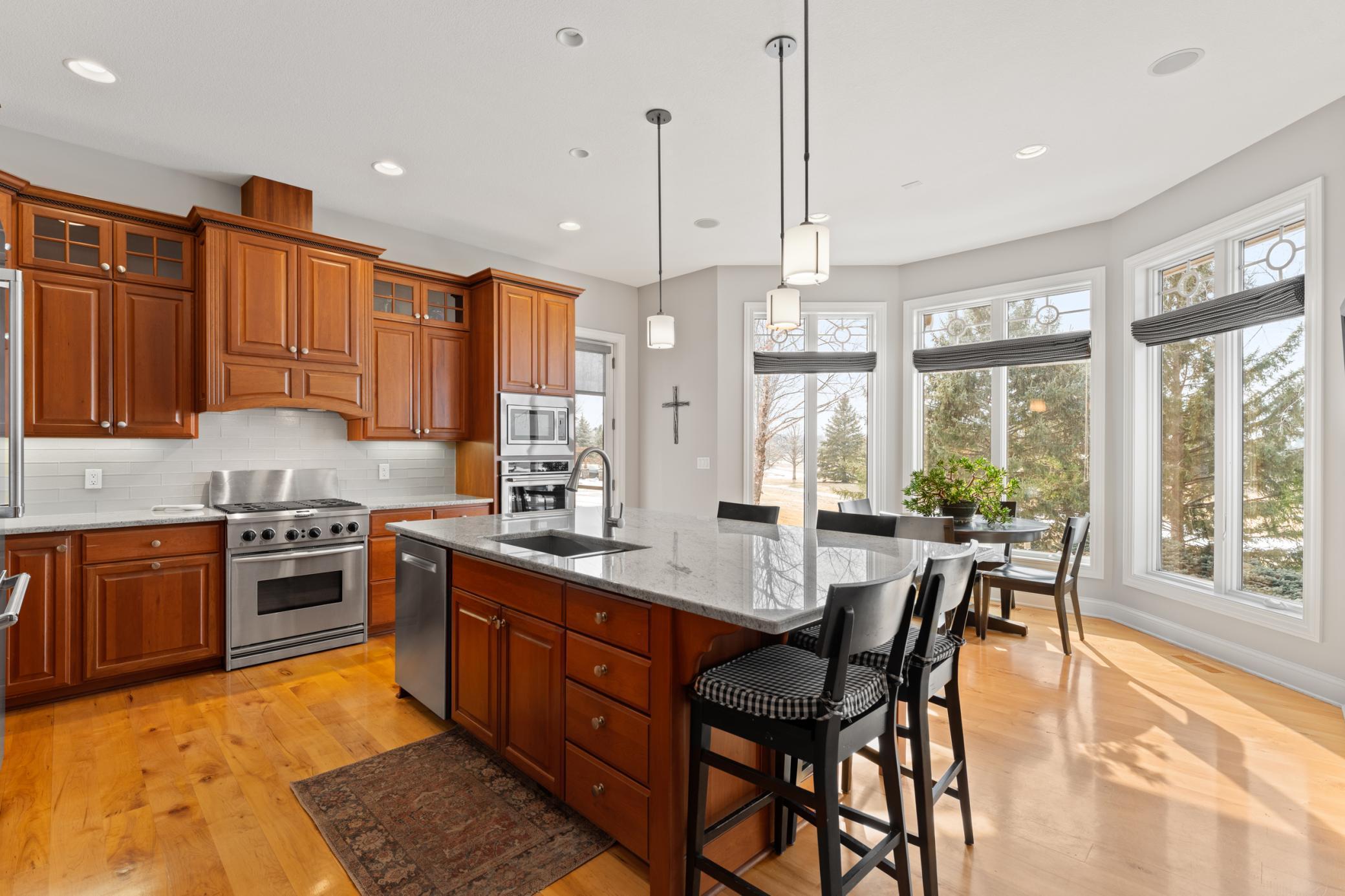 Large and Entertaining Kitchen