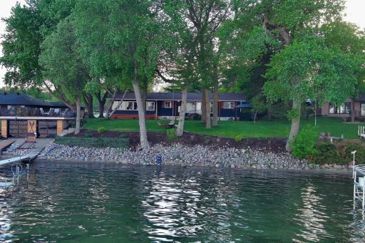736 Shorewood Drive, Detroit Lakes, MN 56501