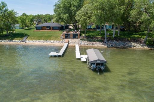736 Shorewood Drive, Detroit Lakes, MN 56501