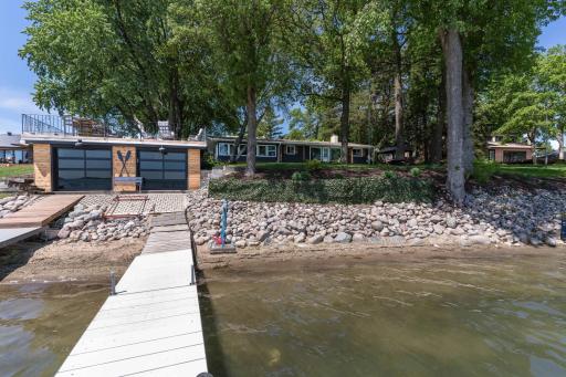 736 Shorewood Drive, Detroit Lakes, MN 56501