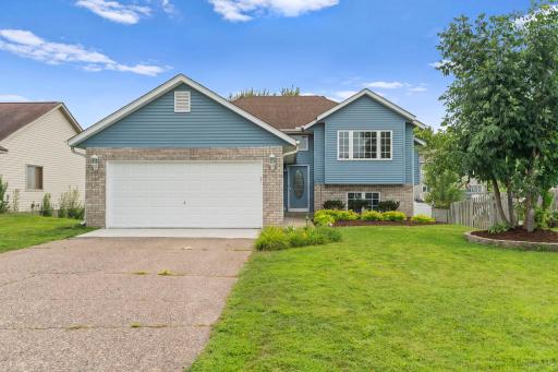 Photo for 3020 Asarum Court, Shakopee, MN 55379 - listing #7030798 3020 Asarum Court, Shakopee, MN 55379