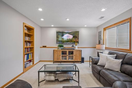 3663 Kahler Drive NE, Saint Michael, MN 55376