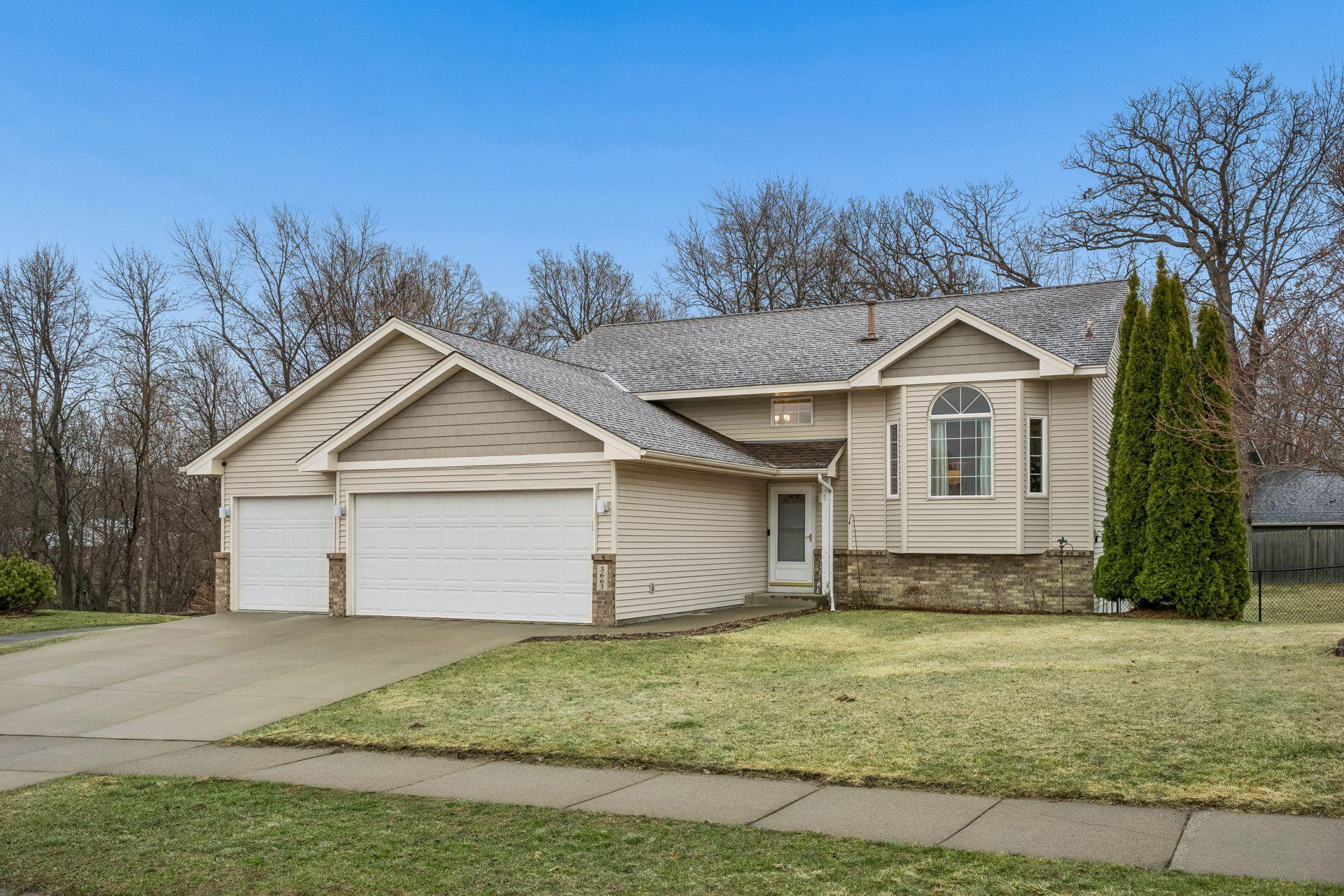 Welcome to 3663 Kahler Drive Northeast!