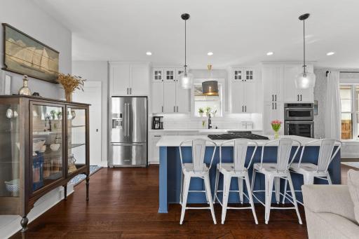 5321 Drew Avenue S, Minneapolis, MN 55410