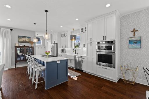 5321 Drew Avenue S, Minneapolis, MN 55410