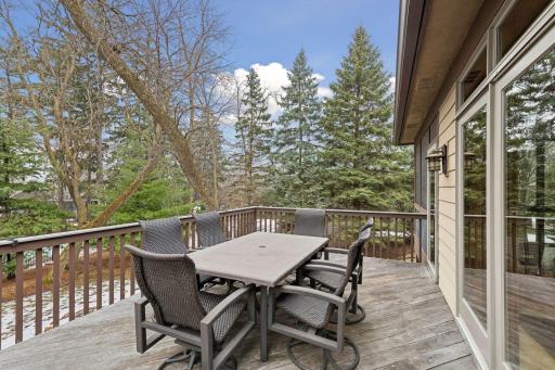 2121 Crestview Drive - Spacecrafting - 0054.jpg