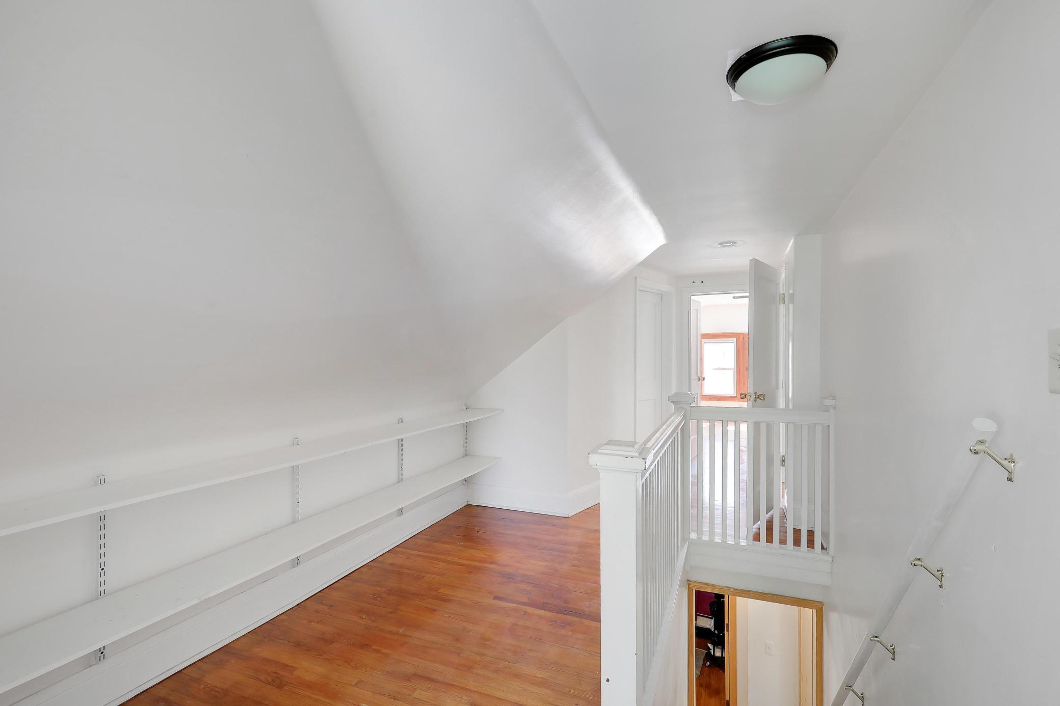 Upper level