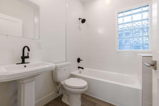 1903 Elliot Avenue, Minneapolis, MN 55404