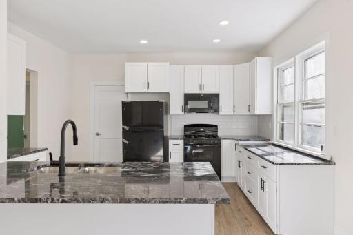 1903 Elliot Avenue, Minneapolis, MN 55404