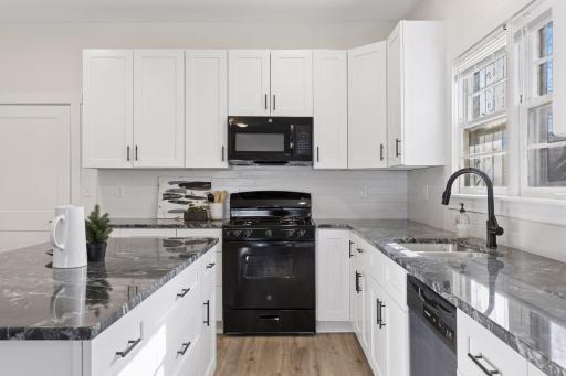 1903 Elliot Avenue, Minneapolis, MN 55404