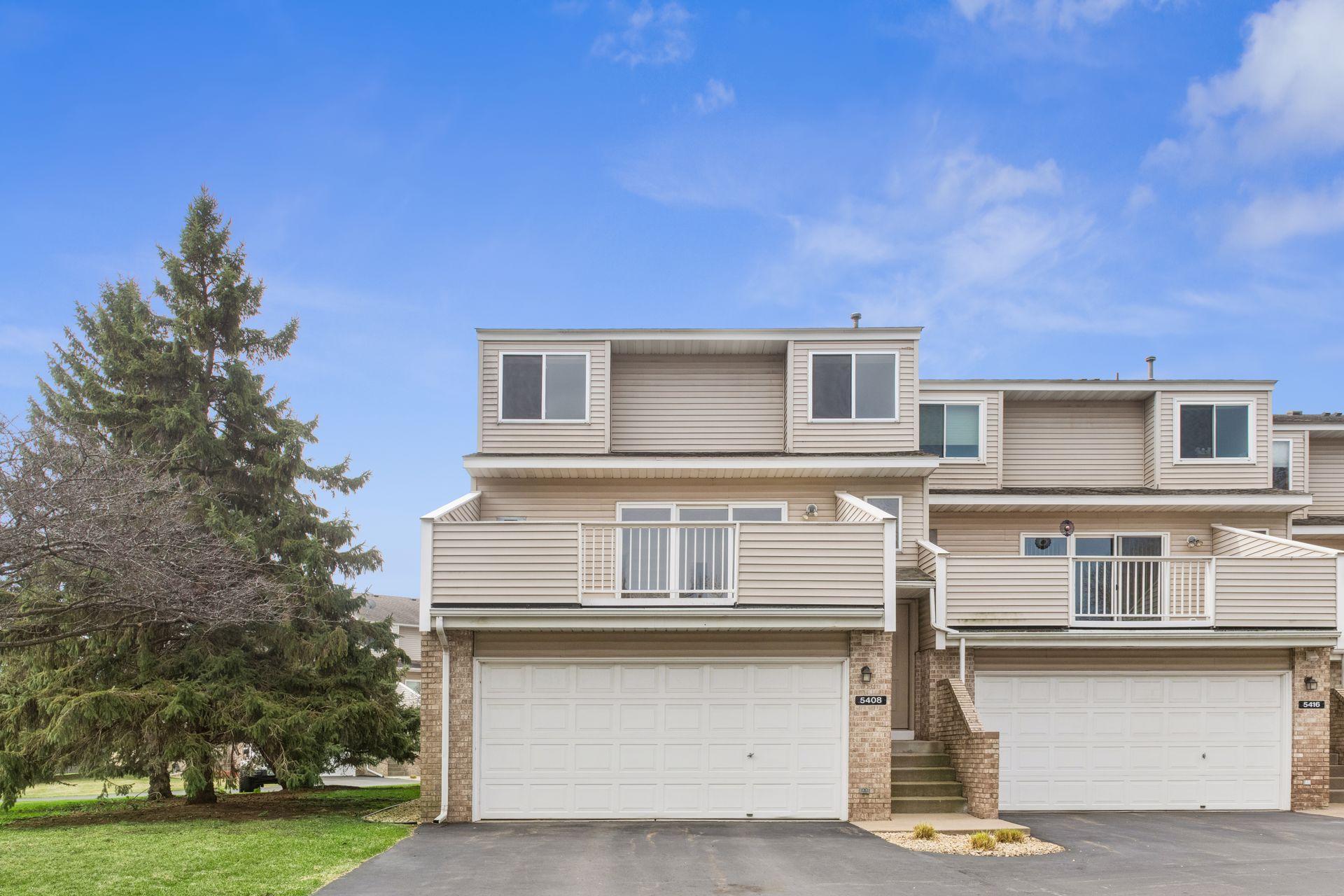 Welcome to 5408 Upper 183rd Street West in Farmington!