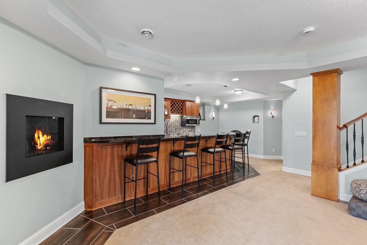 Wet bar with additional seating
