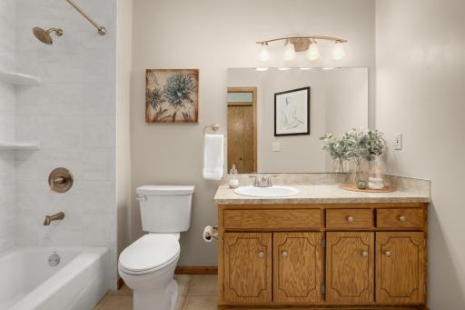 shared full bath upper lvl