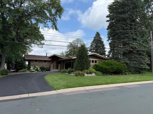 17678 83rd Avenue N, Maple Grove, MN 55311