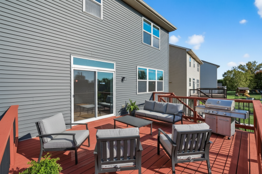 6757 Urbandale Lane N, Maple Grove, MN 55311