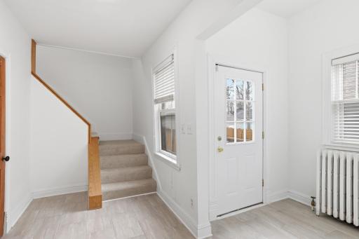546 Ashland Avenue, Saint Paul, MN 55102