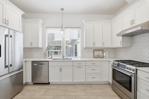 546 Ashland Avenue, Saint Paul, MN 55102