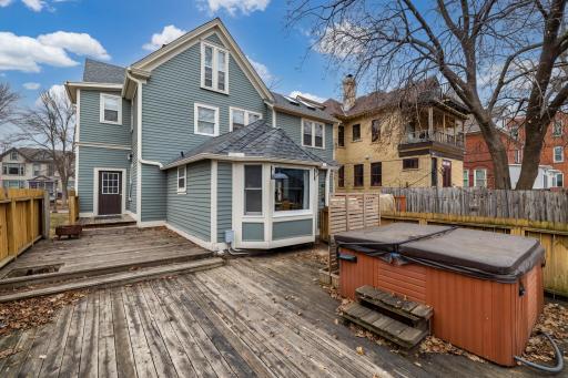 546 Ashland Avenue, Saint Paul, MN 55102