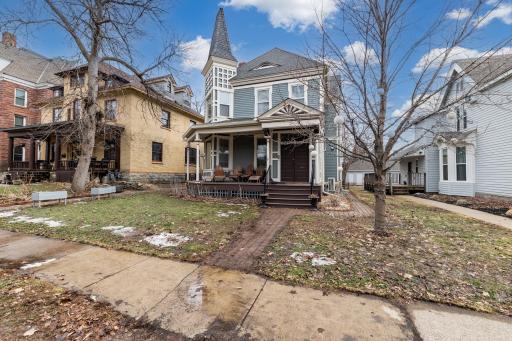 546 Ashland Avenue, Saint Paul, MN 55102