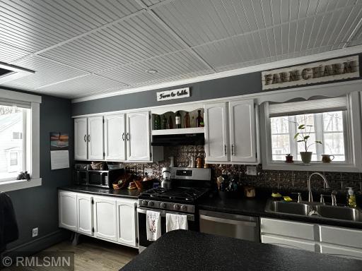 22841 Hwy 71 NE, 22841/22843, Hines, MN 56647