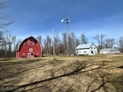 22841 Hwy 71 NE, 22841/22843, Hines, MN 56647
