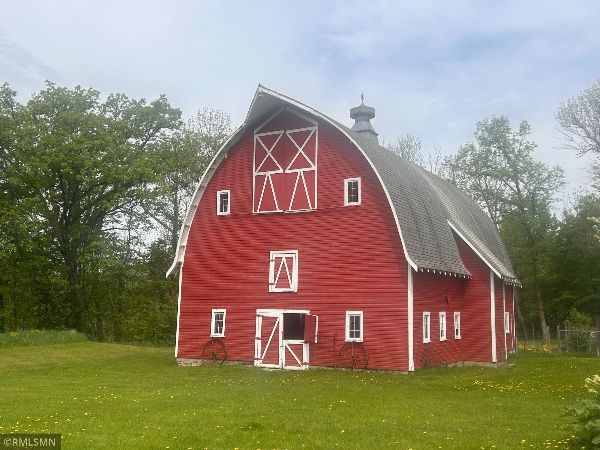 Classic Red Barn