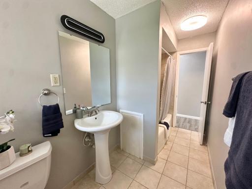 7204 Harriet Avenue, Minneapolis, MN 55423