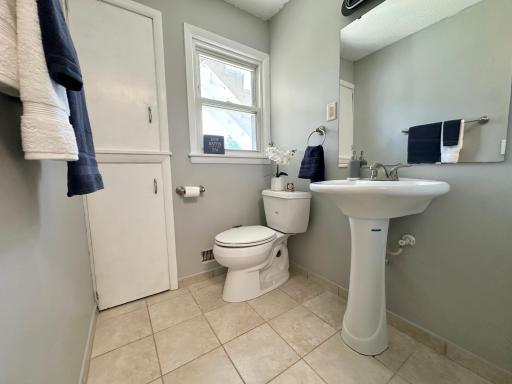 7204 Harriet Avenue, Minneapolis, MN 55423